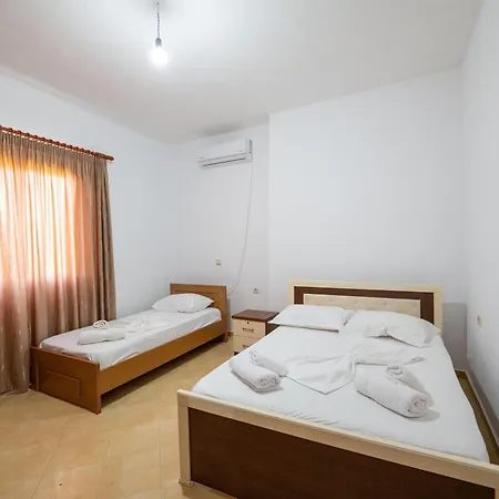Semesterbostad A&g Sarandë